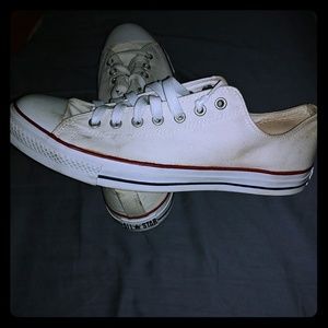 White chuck taylors size 13
